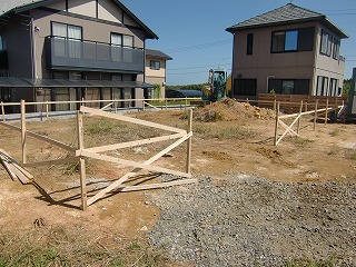 基礎　丁張り