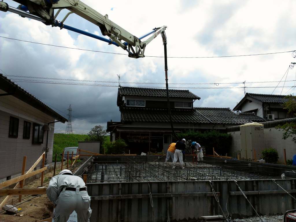 基礎工事