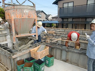 立ち上がり部コンクリート打設