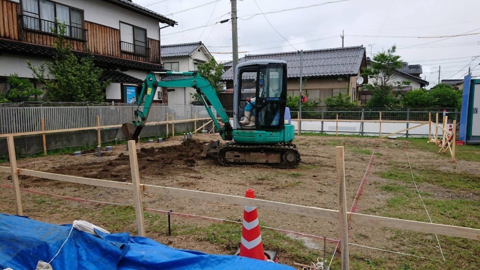 ☆基礎工事　掘り方☆