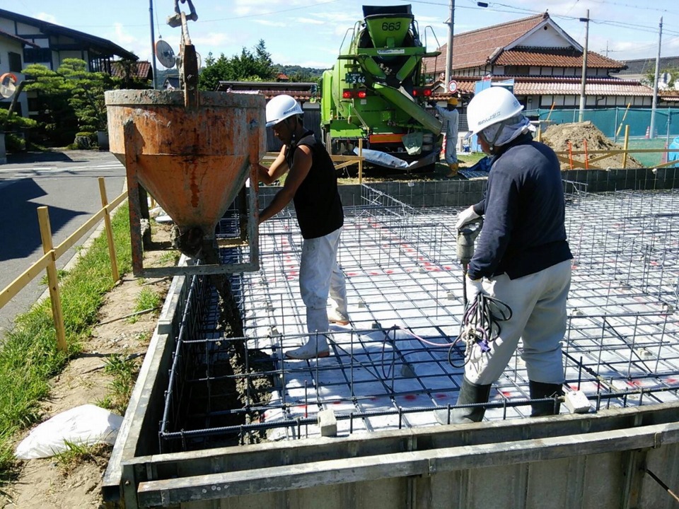 ☆基礎工事　土間コンクリート打設☆