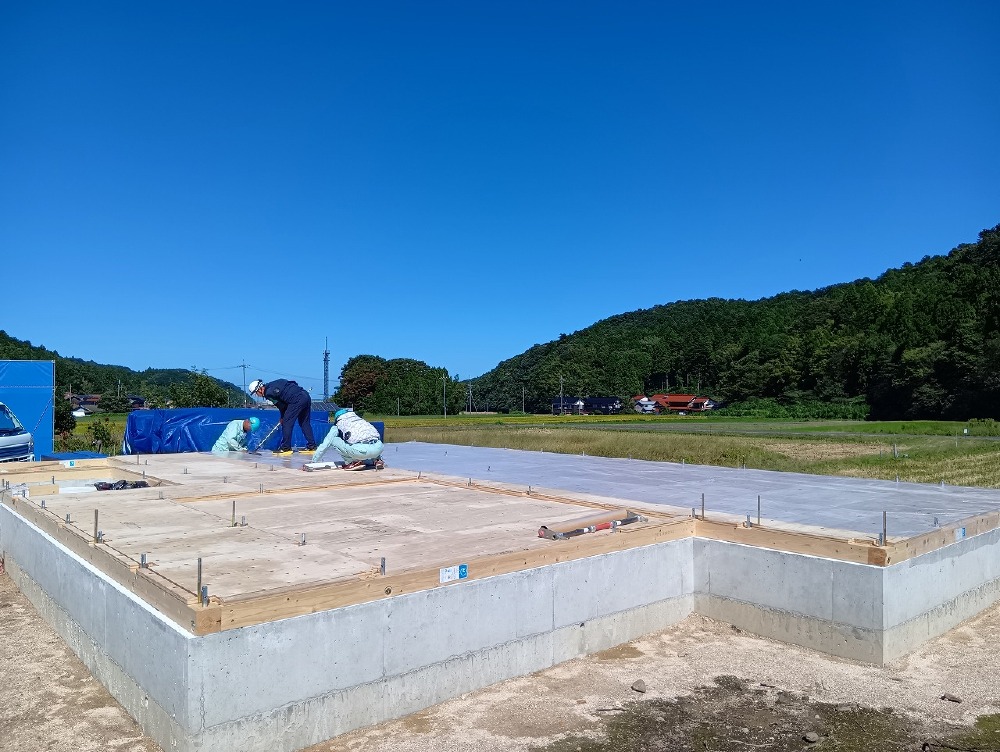 １階床工事