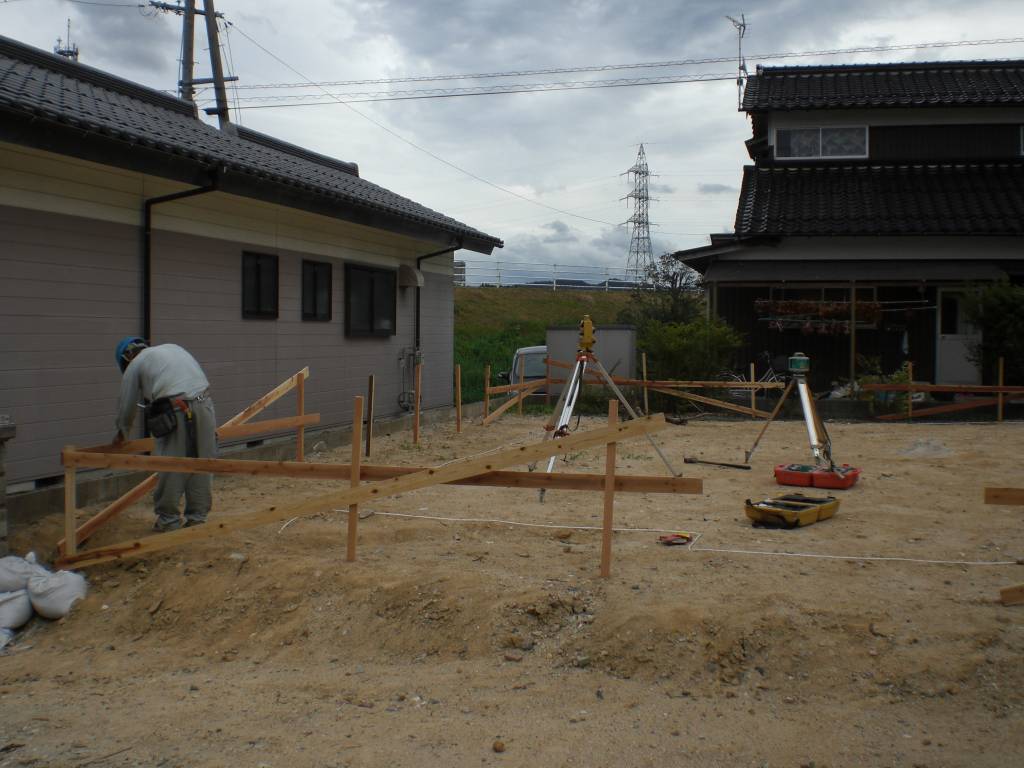 基礎工事