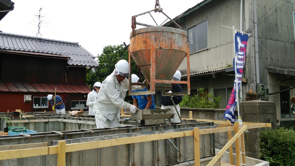 ☆基礎工事　立上打設☆