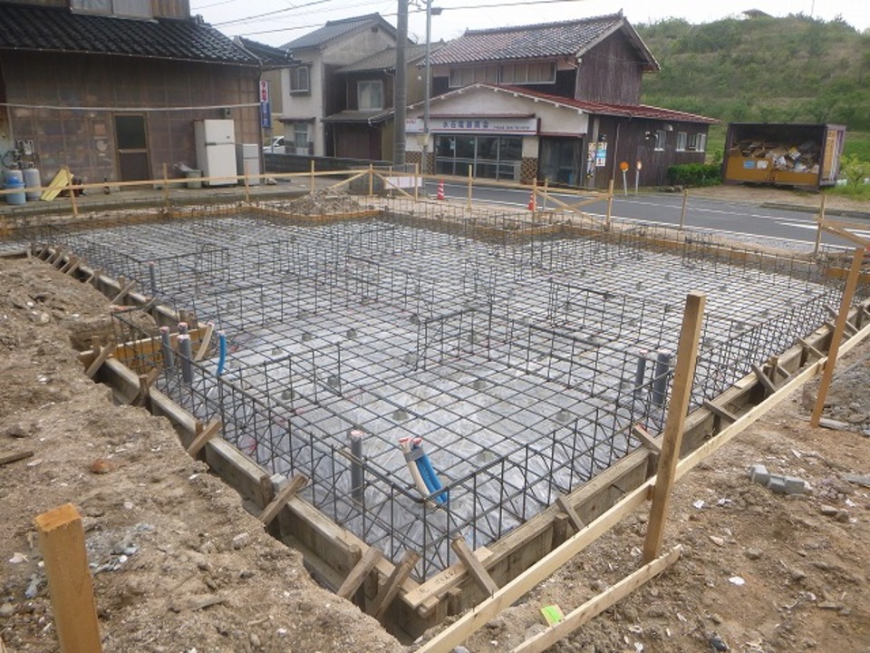 立ち上がり部　配筋