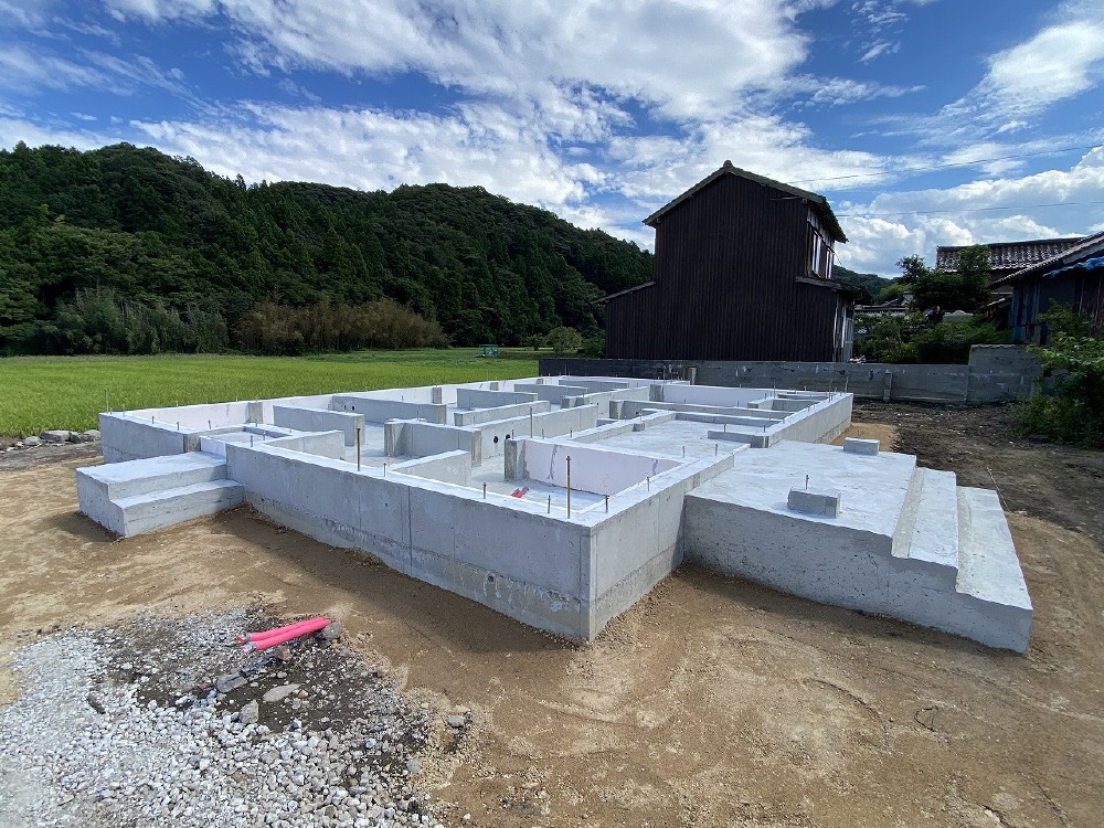 基礎工事　完成