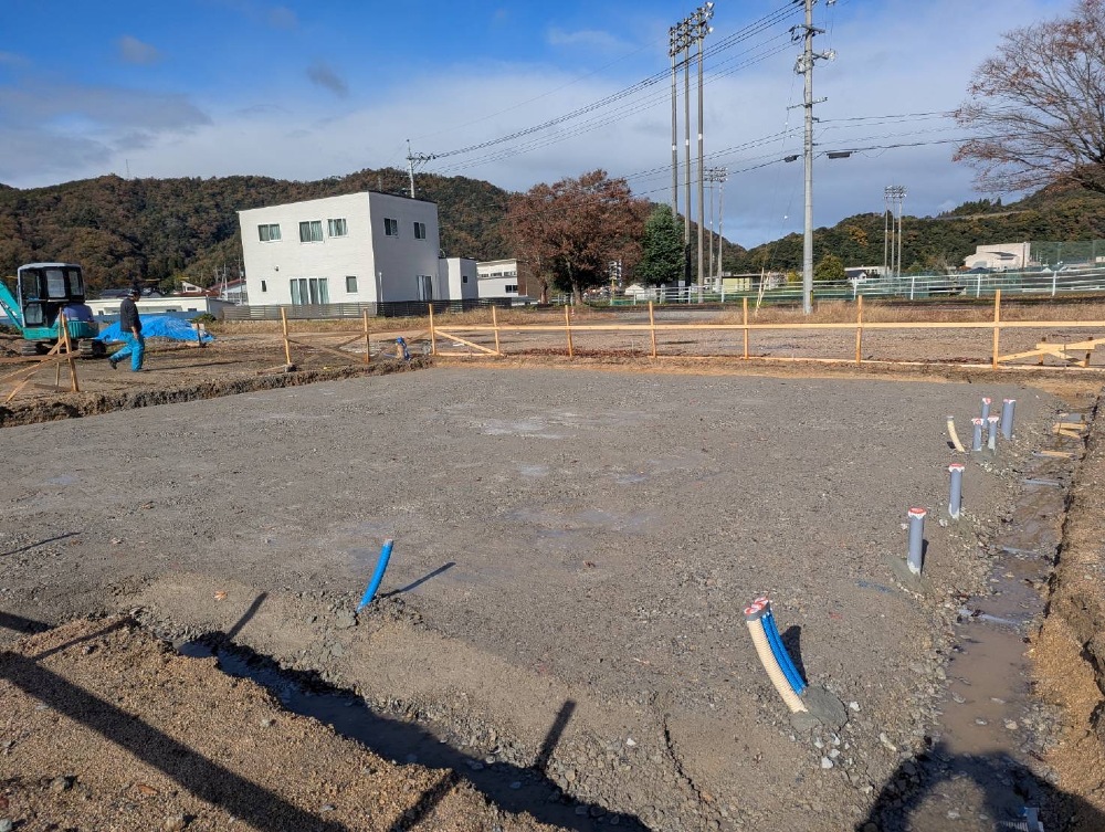 基礎工事　砕石