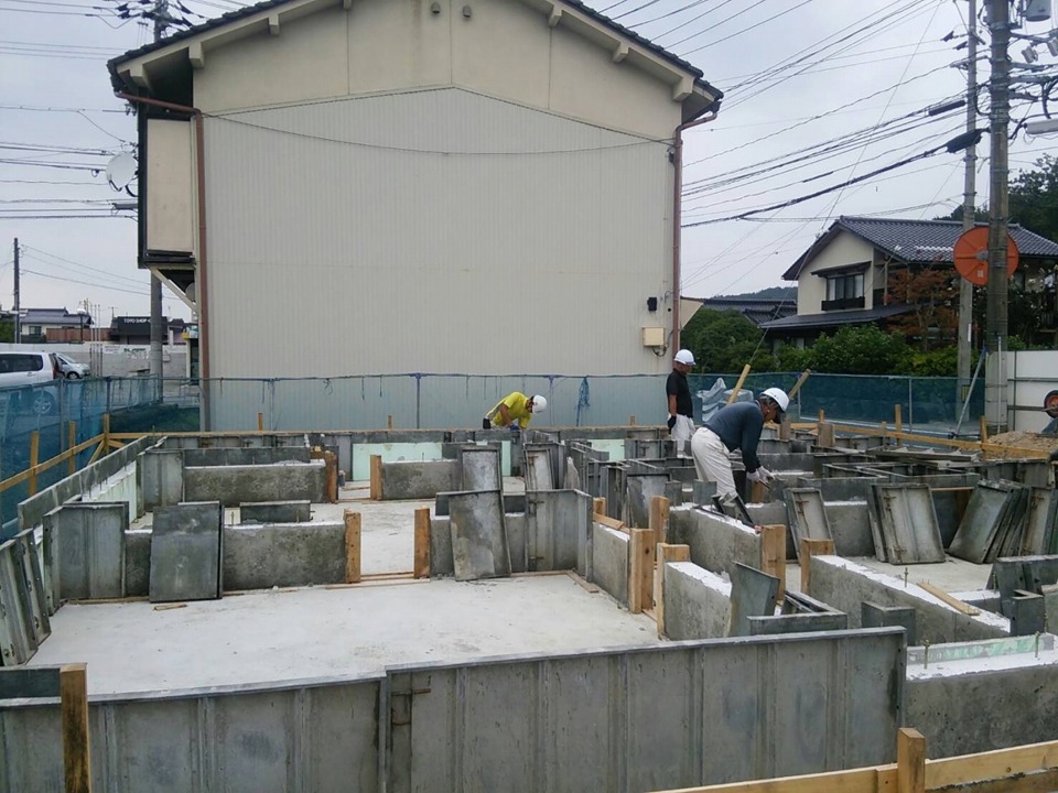 ☆基礎工事　型枠撤去☆