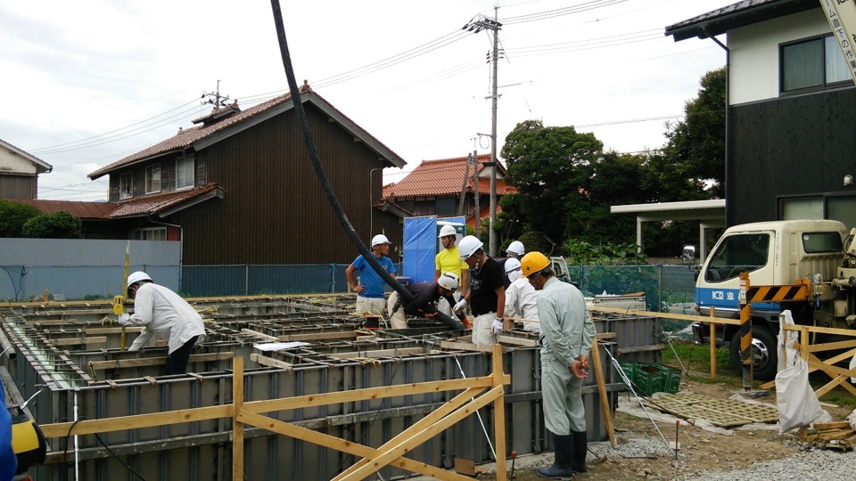 ☆基礎工事　立上打設☆