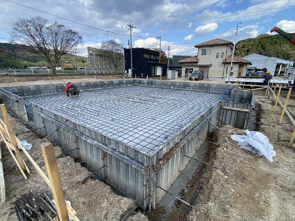 基礎工事　ベース筋配筋