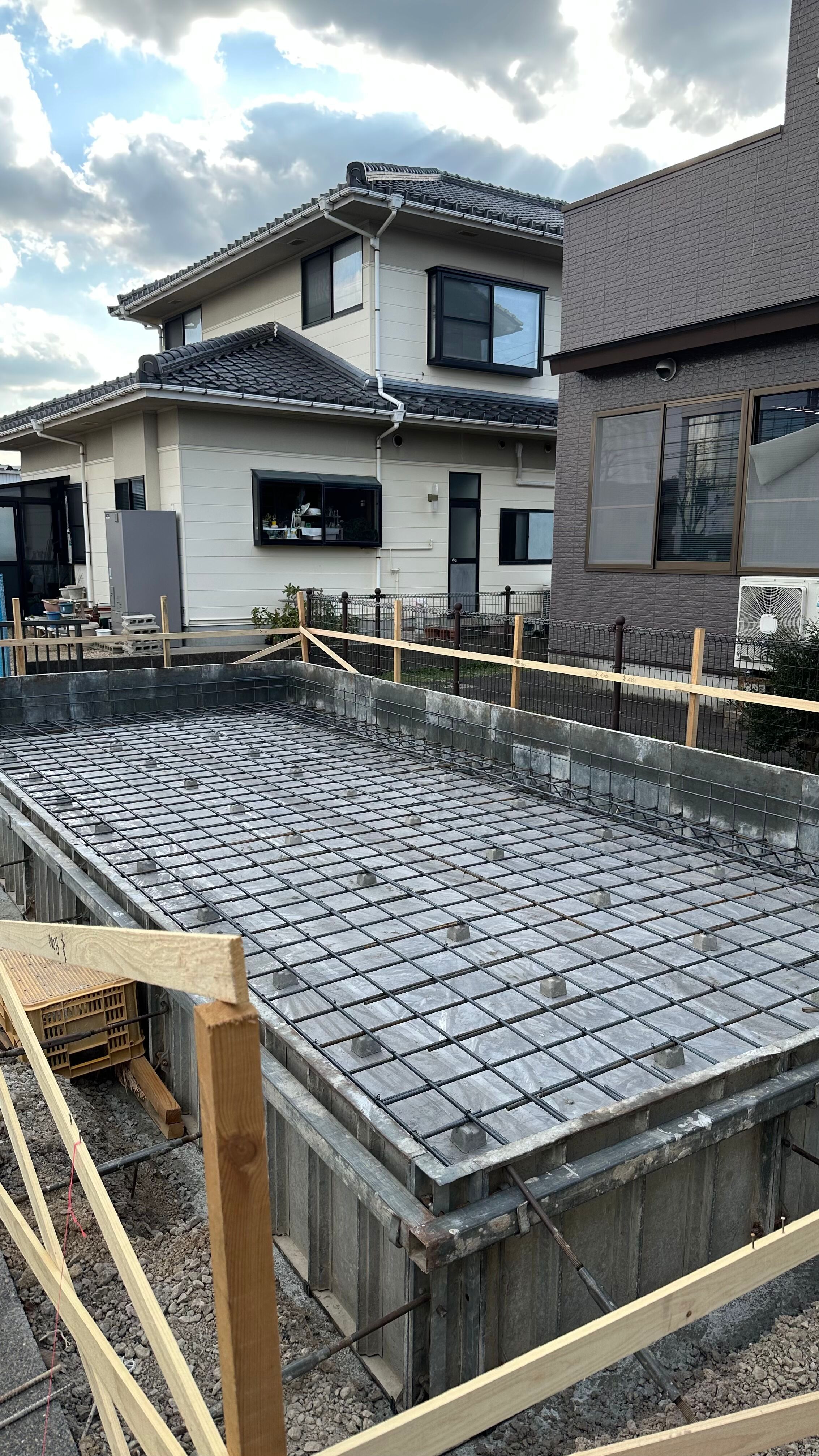 型枠・鉄筋組み